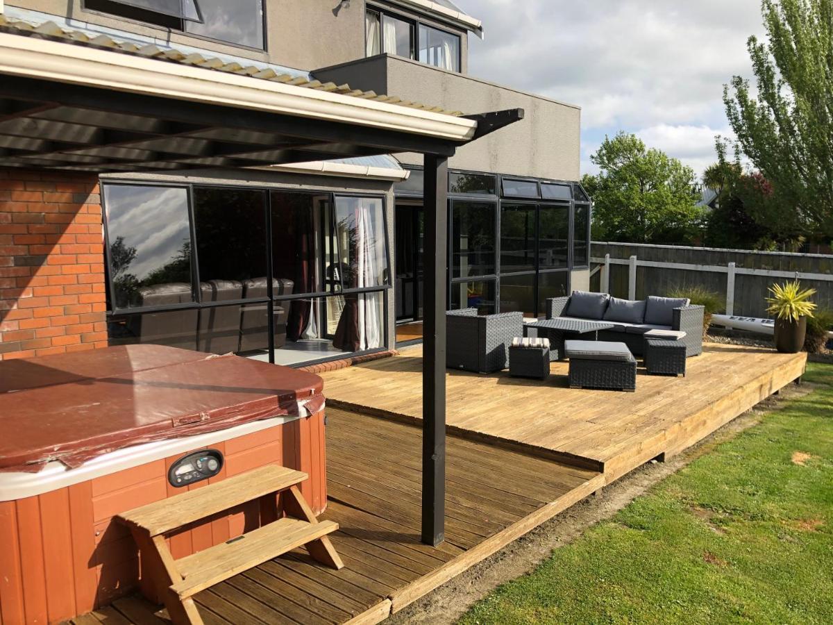 Bed and Breakfast Warm On Waterloo Palmerston North Exterior foto